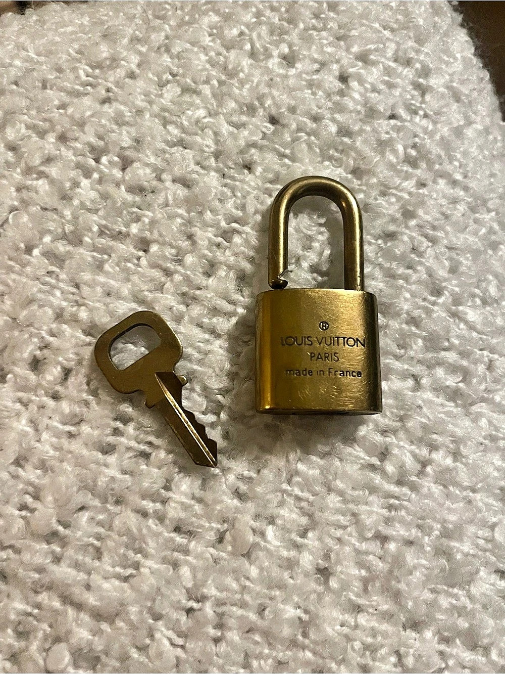 Louis Vuitton Lock and Key Set 322 padlock Gold brass vintage